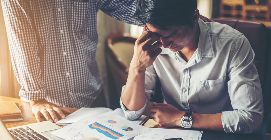 Absenteísmo no trabalho: como combater, cobrar e punir (quando for necessário)?
