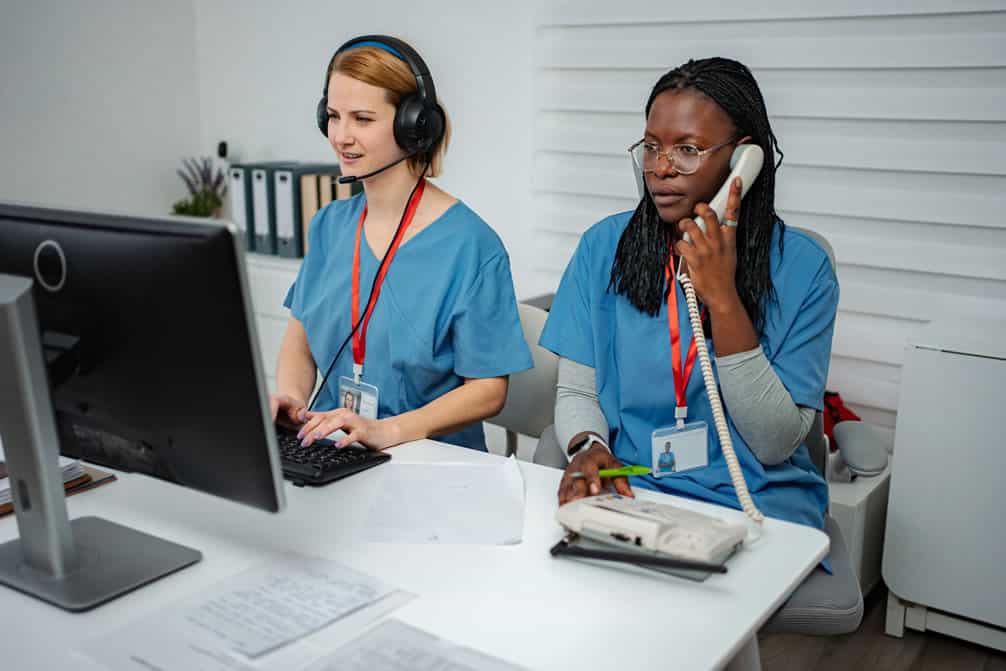 Experiência do paciente e eficiência operacional: por que atendimento estruturado virou estratégia na saúde?